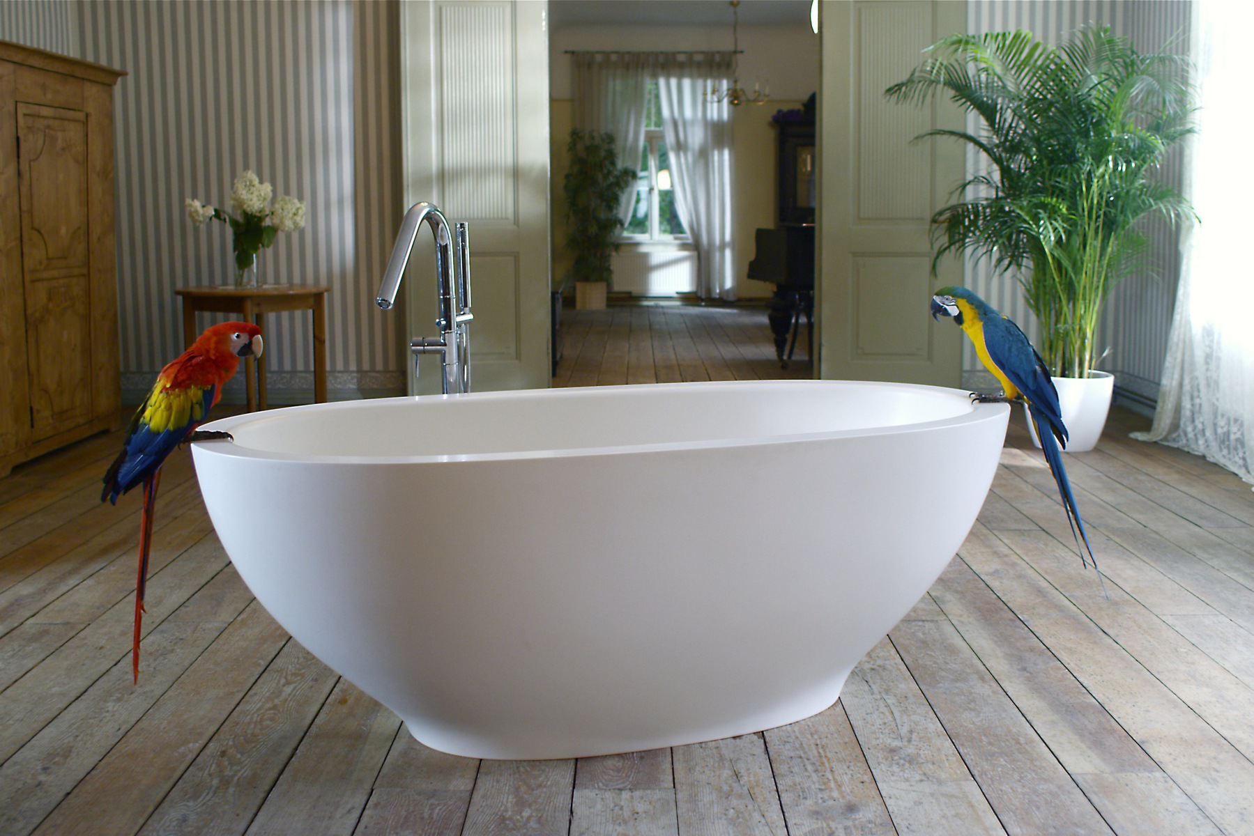 Karolina White Stone Bathtub 1200 1800